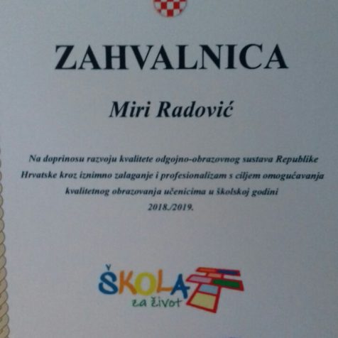 Nagrađeni učitelji mentori Mira Radović i Danijel Forjangall-1