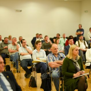 Ministar Ćorić u Kninu: Izglasavanje Zakona o Parku prirode Dinara u ranu jesengall-11